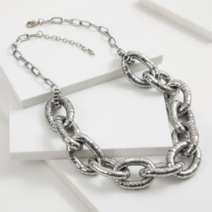 Collar Corto Keys Plateado Humana