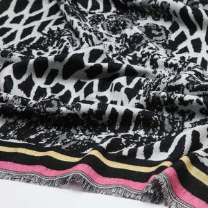 Pañuelo Jacquard Vicar 3171 Negro Humana