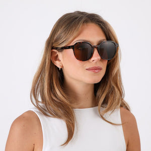 Anteojos de sol Puerto Viejo Cuadrado café Bobs