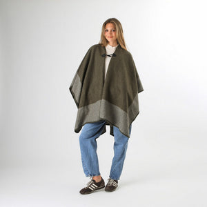 Poncho Tati Green Humana
