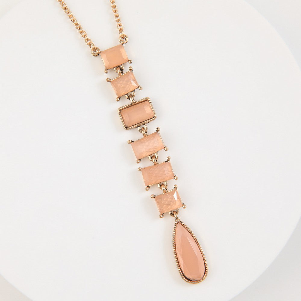 Collar Corto Ilda Dorado Humana