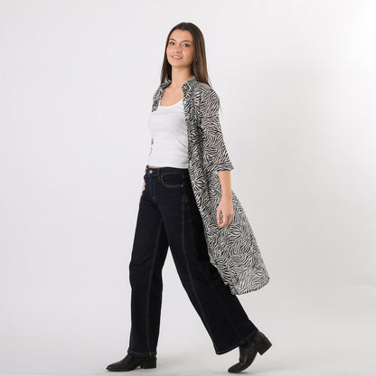 Kimono Zebra Blanco Y Negro Humana