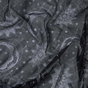 Pañuelo Estampado Astral Negro Humana
