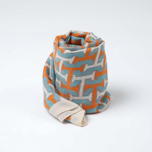Pañuelo Estampado Human Celeste