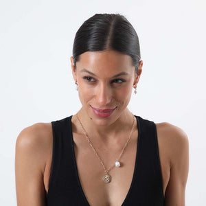 Collar Corto White Dorado i-D