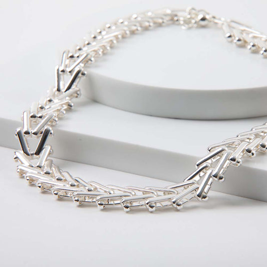 Collar Corto Candelaria Plateado Tatienne