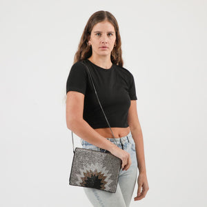 Clutch Saints Negro Humana