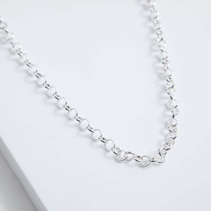 Collar Corto Madrid Plateado Humana