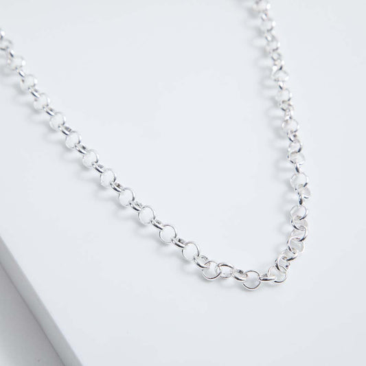 Collar Corto Madrid Plateado Humana