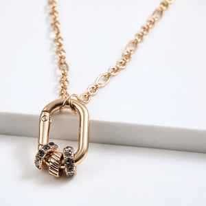 Collar Corto Ivor Dorado Humana