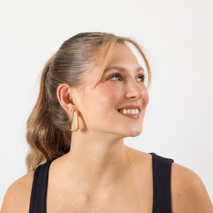 Aros Largo Fashion Statement Dorado Humana