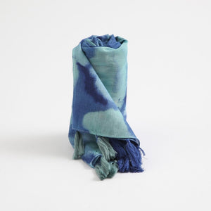 Pañuelo Estampado Ángel Turquesa Borlas Humana