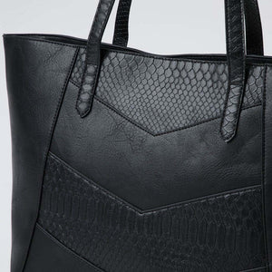 Cartera Hombro Queen Negra i-D