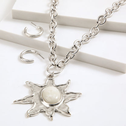 Set De Collar Eter Plateado Humana