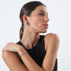 Aros Pegado Camelia Plateado Humana