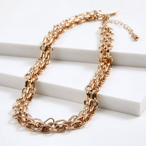 Collar Corto Savian Dorado Humana