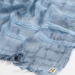 Pañuelo Liso Héctor Flecos Celeste Humana