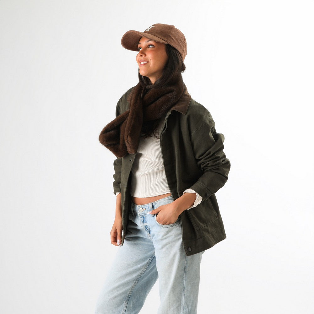 Cuello Palmer Brown Humana