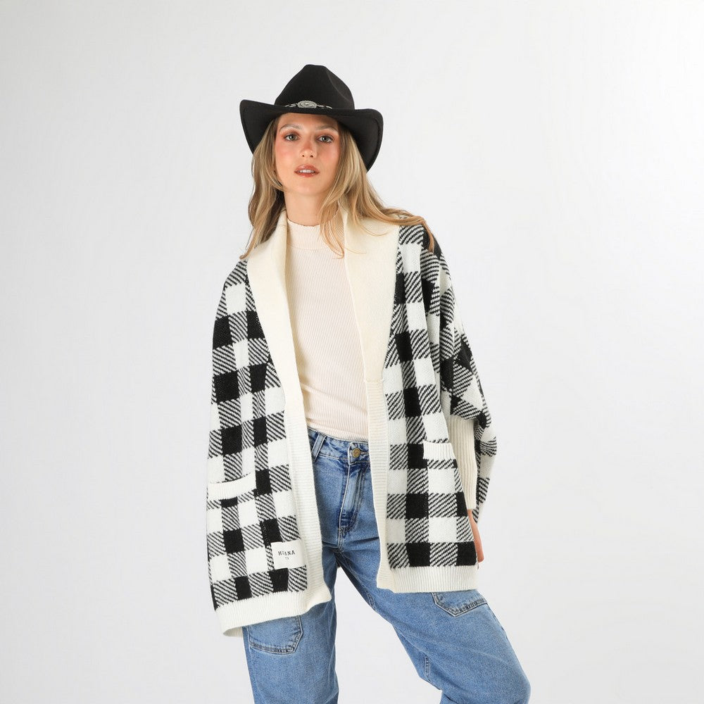 Poncho Square White Humana