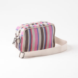 Cartera Bandolera Dilar Tejida Fucsia Humana