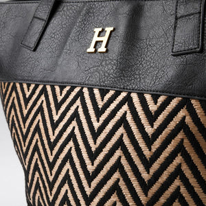 Cartera Tote Ecocuero Boo Negro Humana